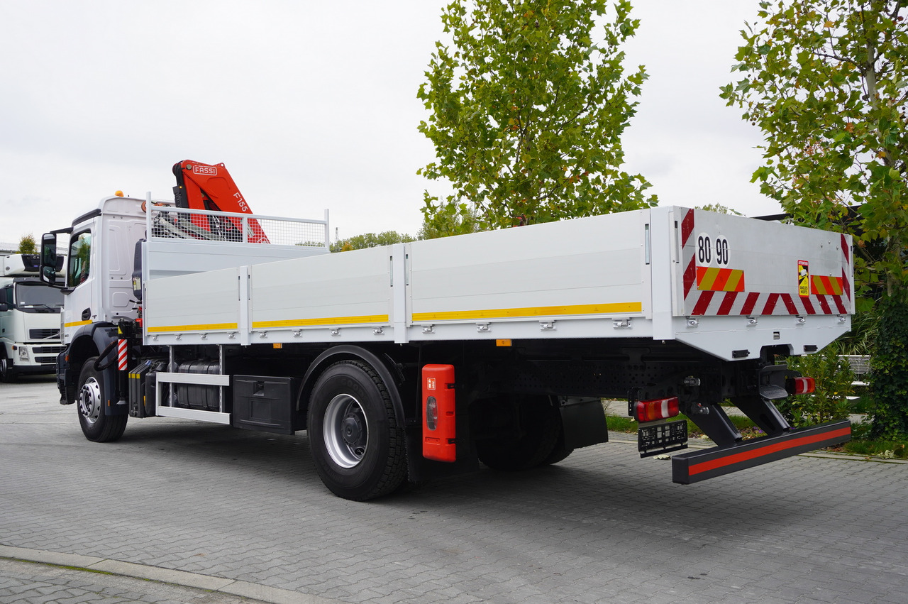 MERCEDES-BENZ Arocs 1830 / Flatbed 16 EPAL / HDS Fassi 155 / Reach 8 m / Load capacity 6160 kg - Camion plateau, Camion grue: photos 5 MERCEDES-BENZ Arocs 1830 / Flatbed 16 EPAL / HDS Fassi 155 / Reach 8 m / Load capacity 6160 kg - Camion plateau, Camion grue: photos 5
