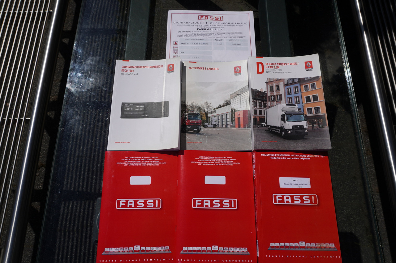 RENAULT C280 DTI 8 / FASSI crane 5.6 T / range 8 m / Flatbed 15 EPAL — crédit-bail RENAULT C280 DTI 8 / FASSI crane 5.6 T / range 8 m / Flatbed 15 EPAL: photos 26