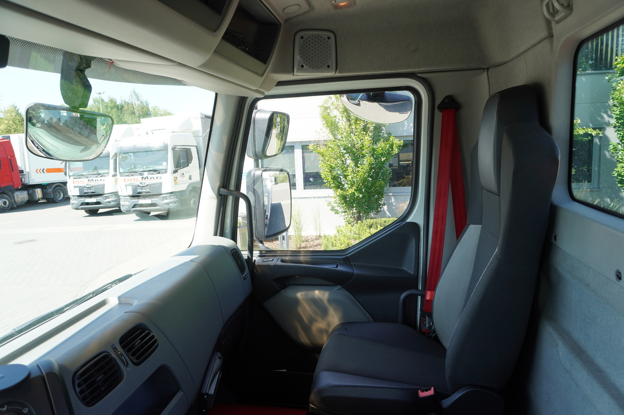 RENAULT C280 DTI 8 / FASSI crane 5.6 T / range 8 m / Flatbed 15 EPAL — crédit-bail RENAULT C280 DTI 8 / FASSI crane 5.6 T / range 8 m / Flatbed 15 EPAL: photos 24