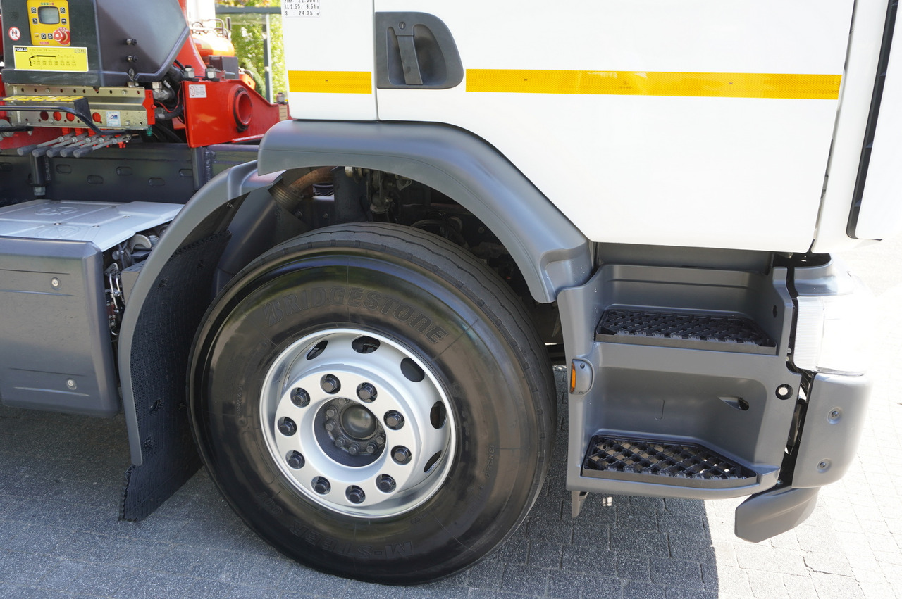 RENAULT C280 DTI 8 / FASSI crane 5.6 T / range 8 m / Flatbed 15 EPAL — crédit-bail RENAULT C280 DTI 8 / FASSI crane 5.6 T / range 8 m / Flatbed 15 EPAL: photos 16