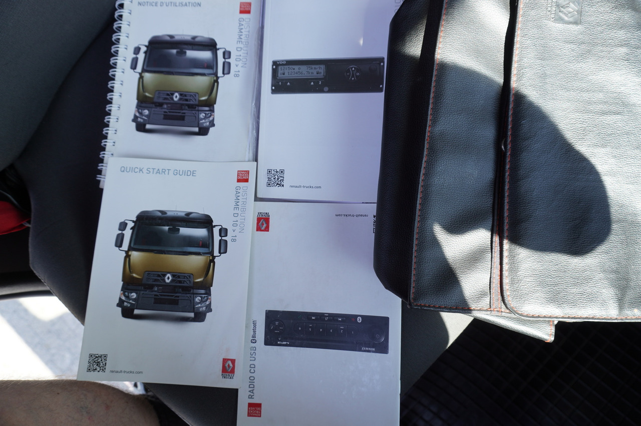 RENAULT D12 / New galvanized tow truck superstructure / 2025 / length 840 cm — crédit-bail RENAULT D12 / New galvanized tow truck superstructure / 2025 / length 840 cm: photos 30 RENAULT D12 / New galvanized tow truck superstructure / 2025 / length 840 cm — crédit-bail RENAULT D12 / New galvanized tow truck superstructure / 2025 / length 840 cm: photos 30