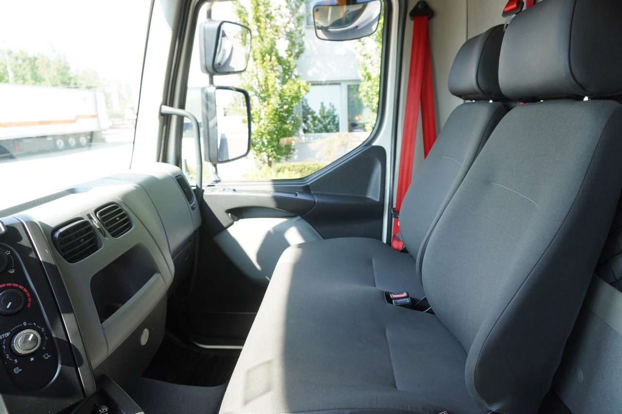 RENAULT D12 / New galvanized tow truck superstructure / 2025 / length 840 cm — crédit-bail RENAULT D12 / New galvanized tow truck superstructure / 2025 / length 840 cm: photos 24 RENAULT D12 / New galvanized tow truck superstructure / 2025 / length 840 cm — crédit-bail RENAULT D12 / New galvanized tow truck superstructure / 2025 / length 840 cm: photos 24