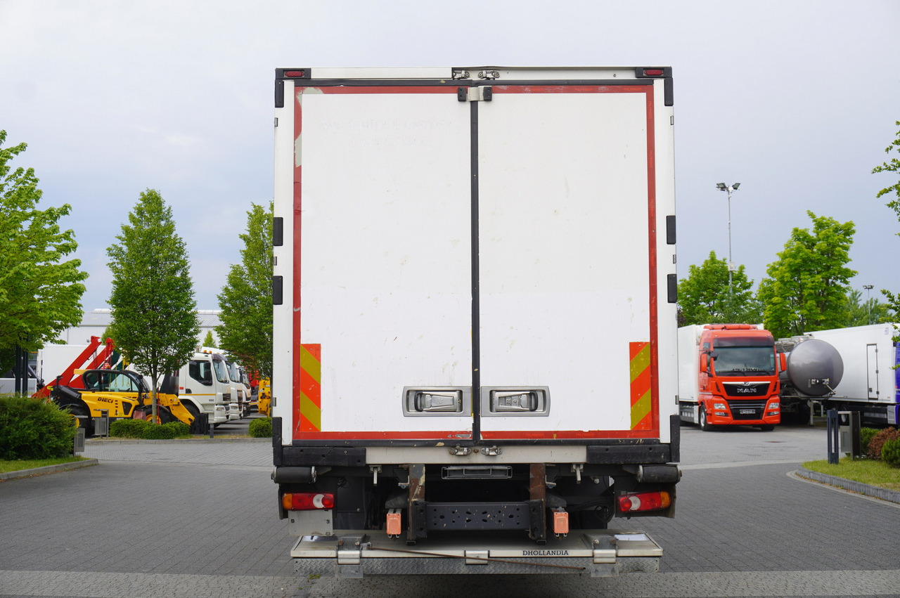 RENAULT D19 WIDE / Lamberet refrigerator Multitemp 22 EPAL / CARRIER SUPRA 1250 MT - Camion frigorifique: photos 3 RENAULT D19 WIDE / Lamberet refrigerator Multitemp 22 EPAL / CARRIER SUPRA 1250 MT - Camion frigorifique: photos 3