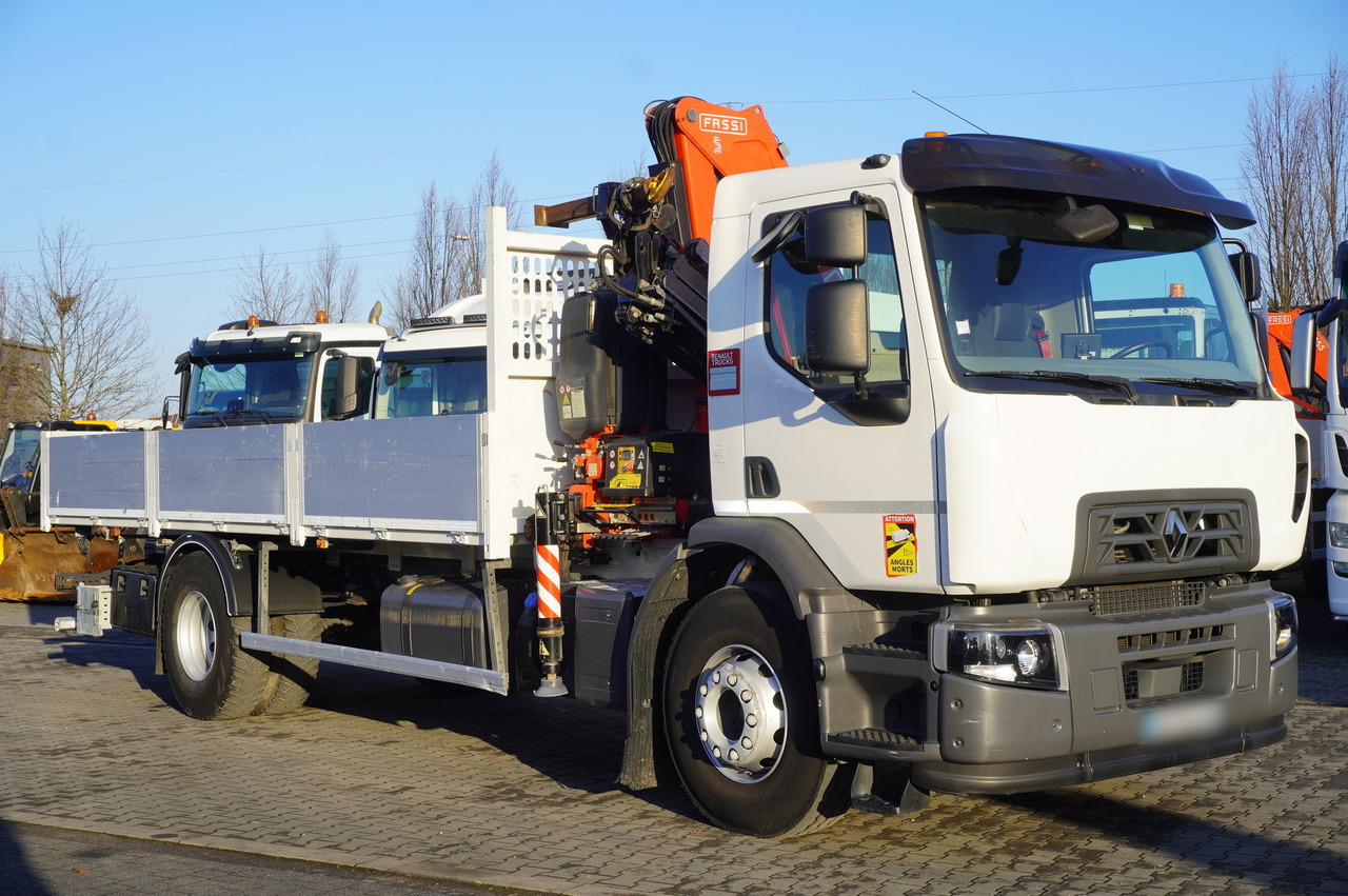 RENAULT RENAULT C320 P 4x2 / FASSI crane 6 T / 140 MTH!!! / range 10 m / Flatbed 15 EPAL / 52 tho. km!!! - Camion plateau, Camion grue: photos 4 RENAULT RENAULT C320 P 4x2 / FASSI crane 6 T / 140 MTH!!! / range 10 m / Flatbed 15 EPAL / 52 tho. km!!! - Camion plateau, Camion grue: photos 4