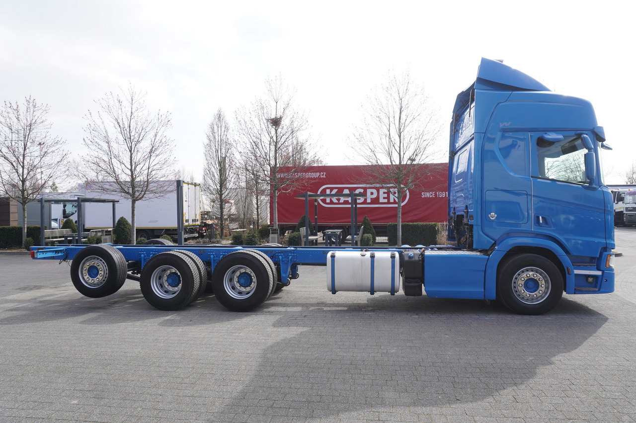 SCANIA R650 V8 / 650 HP/ frame 8.8 m / steered 4th axle - Châssis cabine: photos 4 SCANIA R650 V8 / 650 HP/ frame 8.8 m / steered 4th axle - Châssis cabine: photos 4