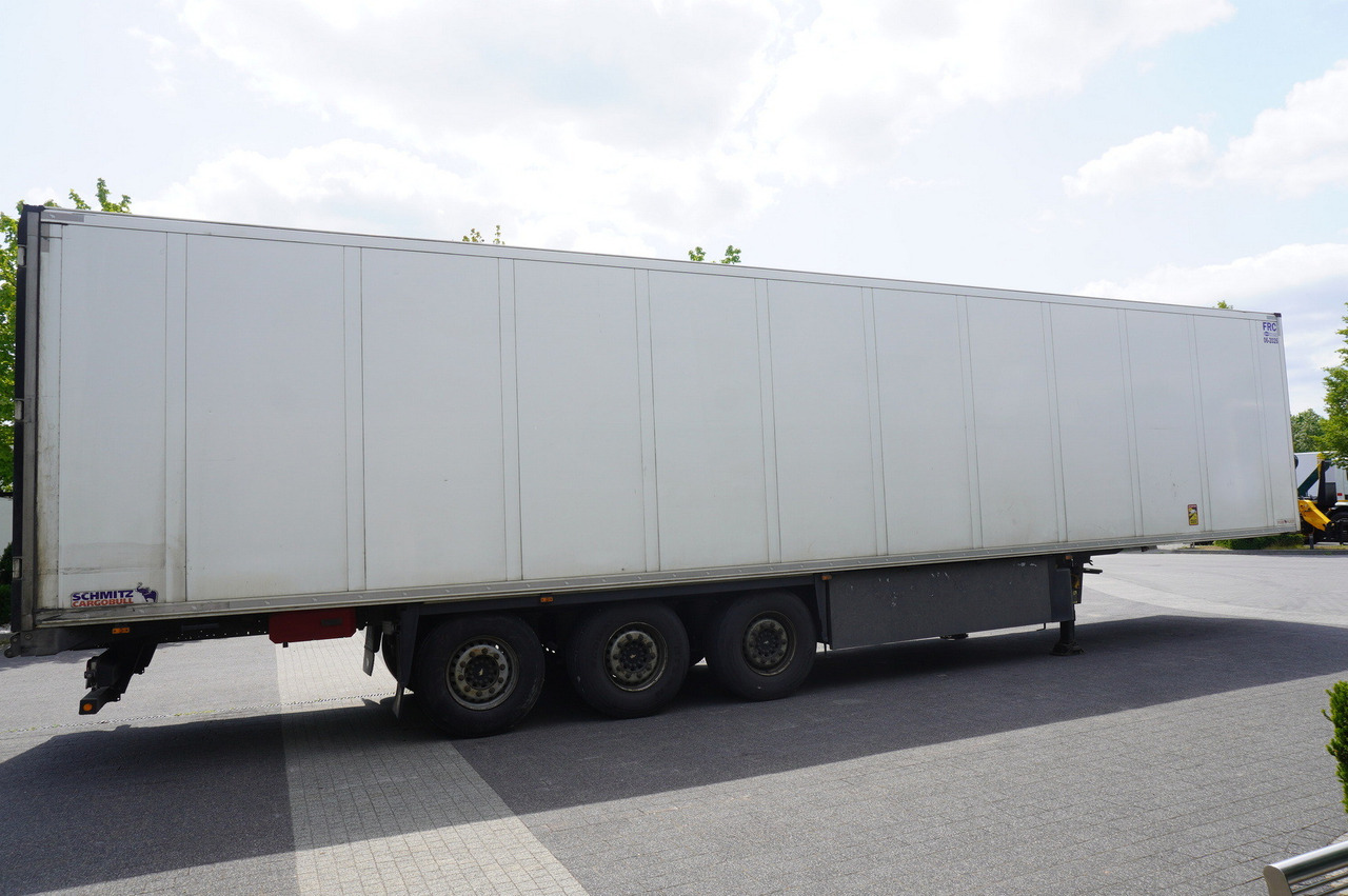 SCHMITZ refrigerator semi-trailer / Carrier Vector 1550 / 5 units - Semi-remorque frigorifique: photos 5 SCHMITZ refrigerator semi-trailer / Carrier Vector 1550 / 5 units - Semi-remorque frigorifique: photos 5