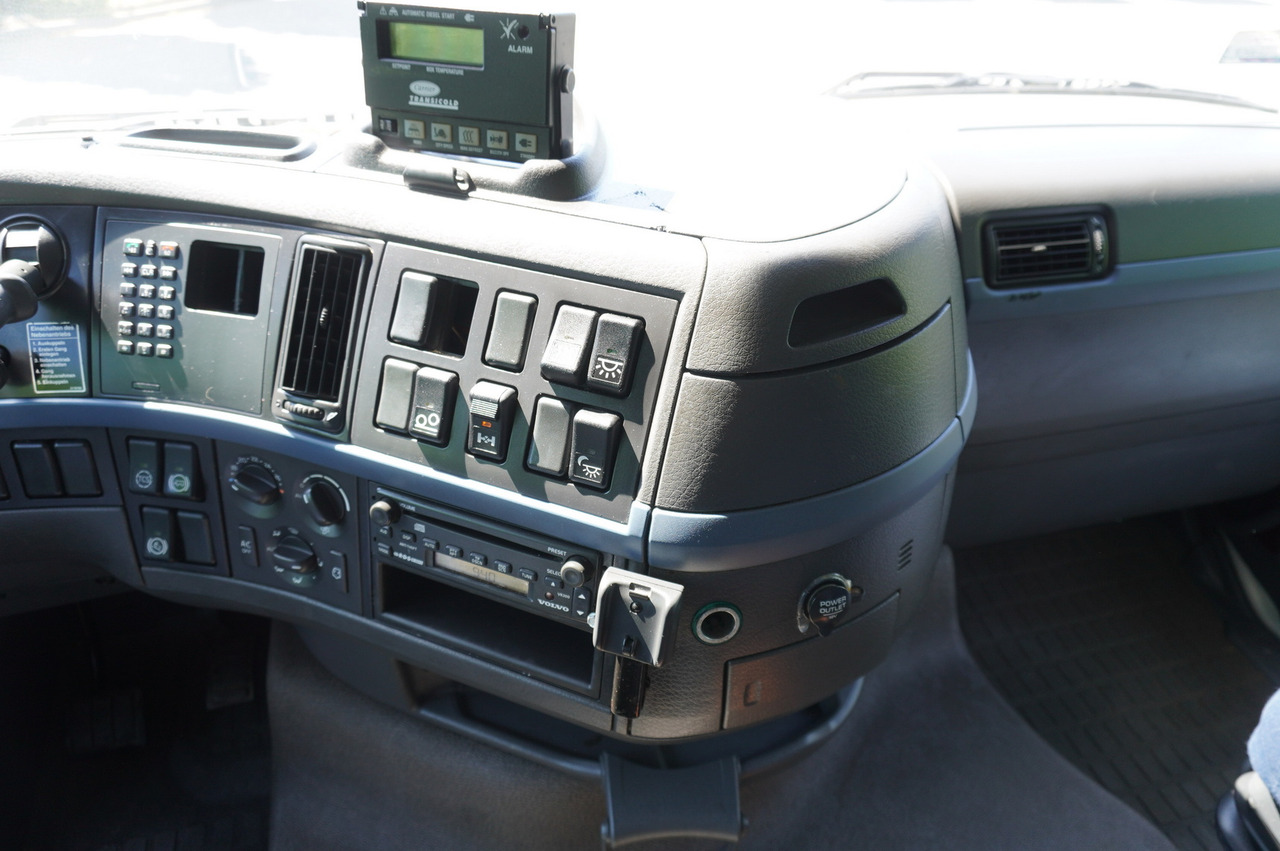 Camion frigorifique VOLVO FH 440 E5 6×2 Schmitz Refrigerator – pass-through Set 38 pallets: photos 20