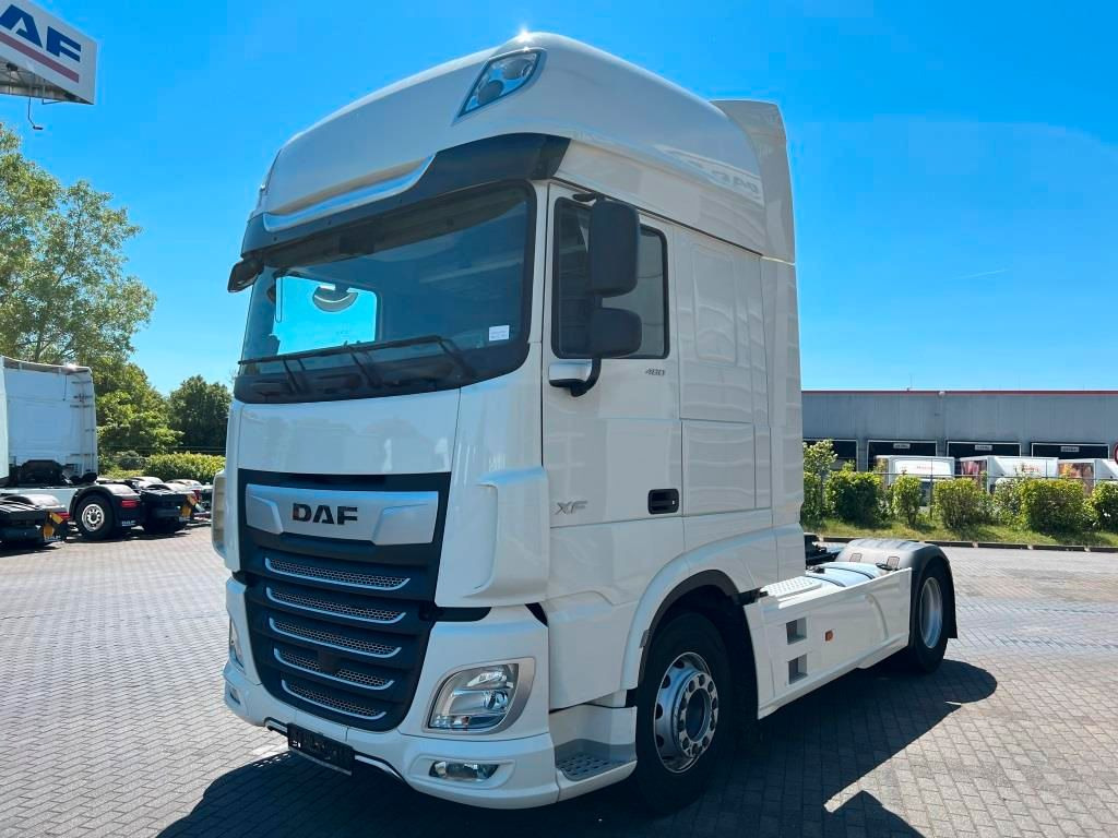 DAF XF 480 FT SSC Retarder Standklima Mikrowelle - Tracteur routier: photos 2 DAF XF 480 FT SSC Retarder Standklima Mikrowelle - Tracteur routier: photos 2