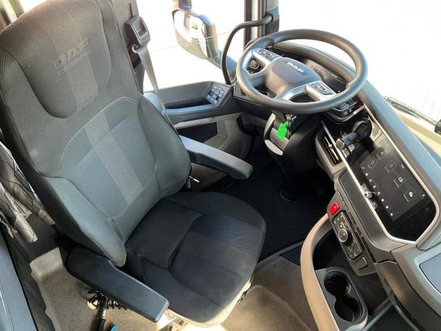 Tracteur routier DAF XG 480 FT TraXon ZF-Intarder 2x Tank 1.195 Liter: photos 21 Tracteur routier DAF XG 480 FT TraXon ZF-Intarder 2x Tank 1.195 Liter: photos 21