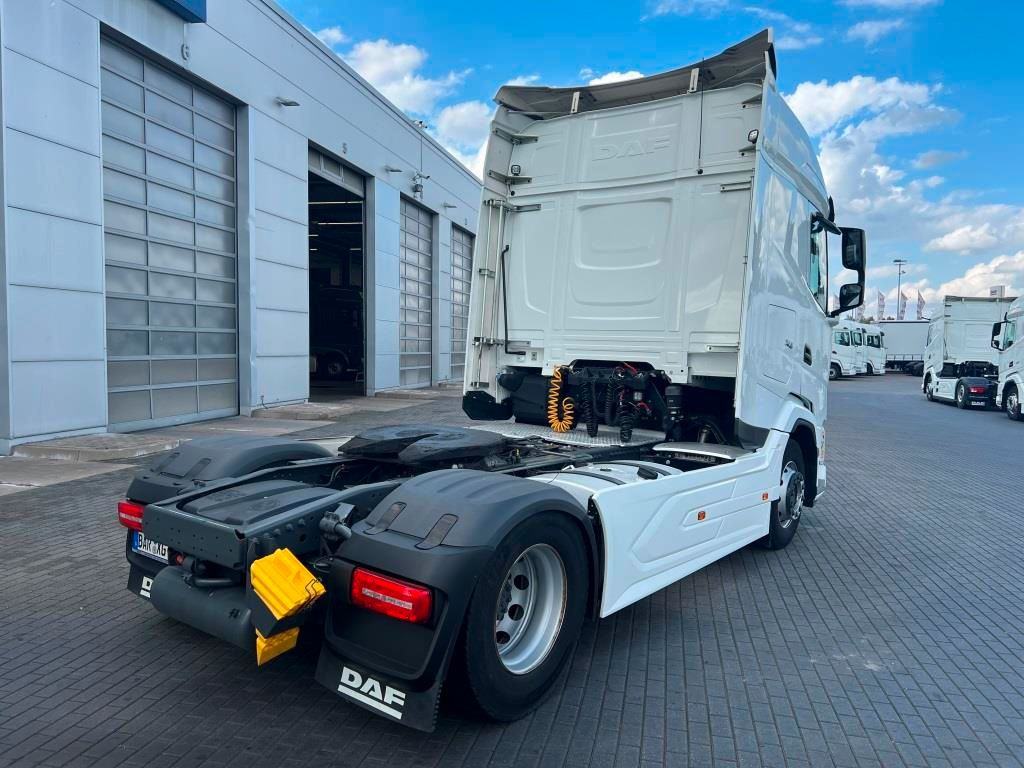 DAF XG 480 FT TraXon ZF-Intarder 2x Tank 1.195 Liter - Tracteur routier: photos 4 DAF XG 480 FT TraXon ZF-Intarder 2x Tank 1.195 Liter - Tracteur routier: photos 4