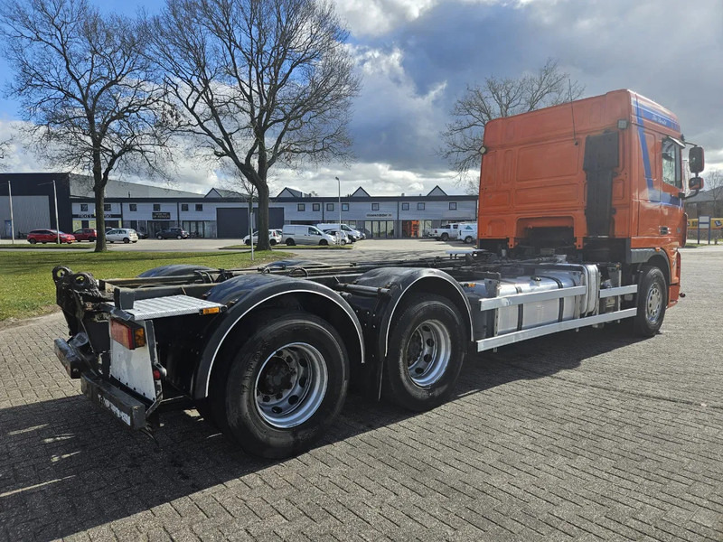 DAF XF 105 410 | 6X2 | Manual | Euro 5 | 10 Tyres - Châssis cabine: photos 4 DAF XF 105 410 | 6X2 | Manual | Euro 5 | 10 Tyres - Châssis cabine: photos 4