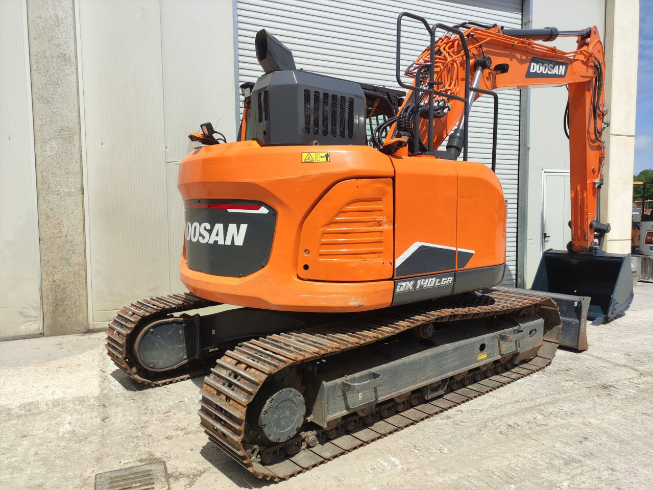 DOOSAN DX140LCR-7 - Pelle sur chenille: photos 4 DOOSAN DX140LCR-7 - Pelle sur chenille: photos 4