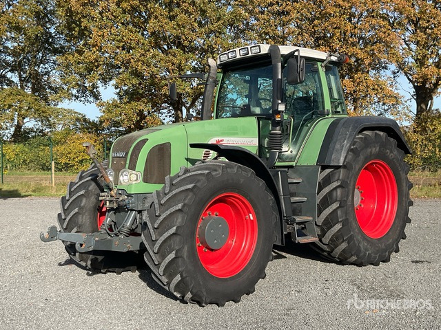 2001 Fendt Favorit 926 Vario 4WD Tractor - Tracteur agricole: photos 1 2001 Fendt Favorit 926 Vario 4WD Tractor - Tracteur agricole: photos 1