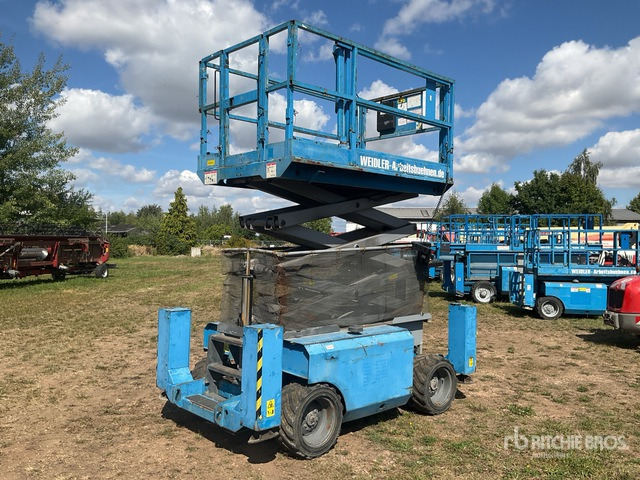 2007 Genie GS2668RT 4x4 Diesel Scissor Lift - Nacelle ciseaux: photos 1 2007 Genie GS2668RT 4x4 Diesel Scissor Lift - Nacelle ciseaux: photos 1