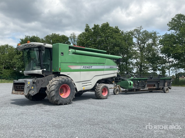 2010 Fendt 8370P Combine Harvester - Moissonneuse-batteuse: photos 1 2010 Fendt 8370P Combine Harvester - Moissonneuse-batteuse: photos 1