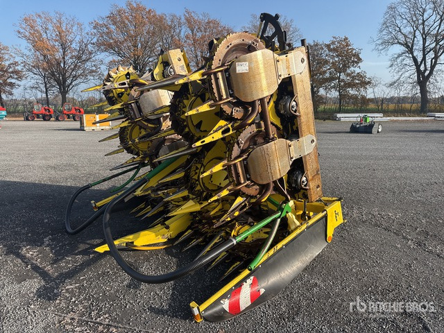 2011 Kemper 390 Plus Combine Header - Accessoire aux ensileuses: photos 1 2011 Kemper 390 Plus Combine Header - Accessoire aux ensileuses: photos 1