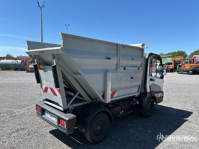 2020 Goupil G5E Electric (Inoperable) Utility Vehicle - Utilitaire électrique compact: photos 3 2020 Goupil G5E Electric (Inoperable) Utility Vehicle - Utilitaire électrique compact: photos 3