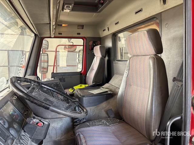 1998 Volvo FL10 360 6x4 T/A Dump Truck - Camion benne: photos 4 1998 Volvo FL10 360 6x4 T/A Dump Truck - Camion benne: photos 4