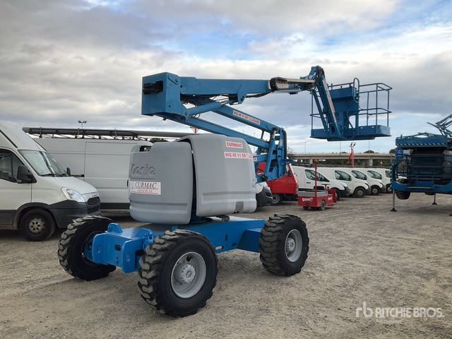 2000 Genie Z40-25 4WD Diesel Articulating Boom Lift - Nacelle articulée: photos 1 2000 Genie Z40-25 4WD Diesel Articulating Boom Lift - Nacelle articulée: photos 1