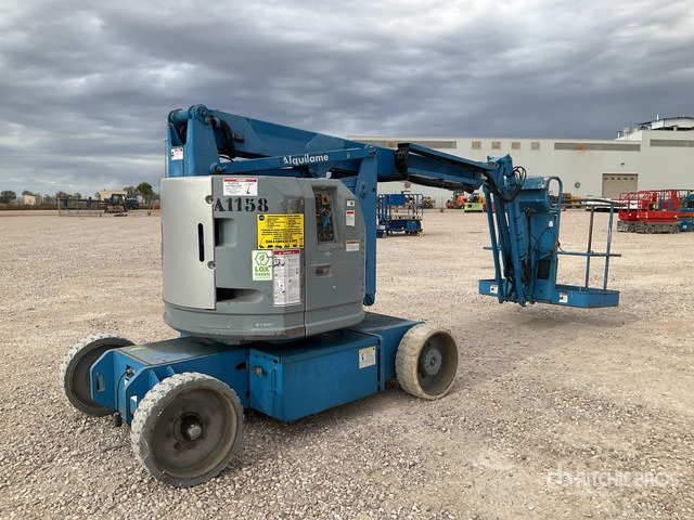 2001 Genie Z34/22N 2WD Electric Articulating Boom Lift - Nacelle articulée: photos 4 2001 Genie Z34/22N 2WD Electric Articulating Boom Lift - Nacelle articulée: photos 4