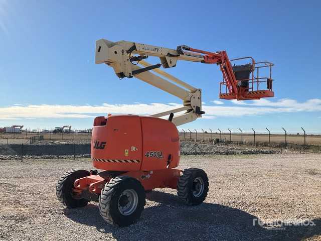 2001 JLG 450AJ 4WD Diesel Articulating Boom Lift - Nacelle articulée: photos 1 2001 JLG 450AJ 4WD Diesel Articulating Boom Lift - Nacelle articulée: photos 1
