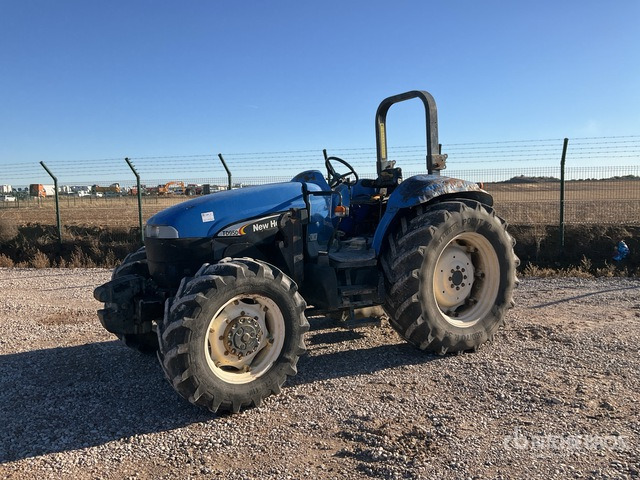 2005 New Holland TD95D 4WD Tractor - Tracteur agricole: photos 1 2005 New Holland TD95D 4WD Tractor - Tracteur agricole: photos 1