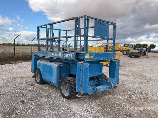 2006 Genie GS2668RT Telescopic Boom Lift - Nacelle ciseaux: photos 4 2006 Genie GS2668RT Telescopic Boom Lift - Nacelle ciseaux: photos 4
