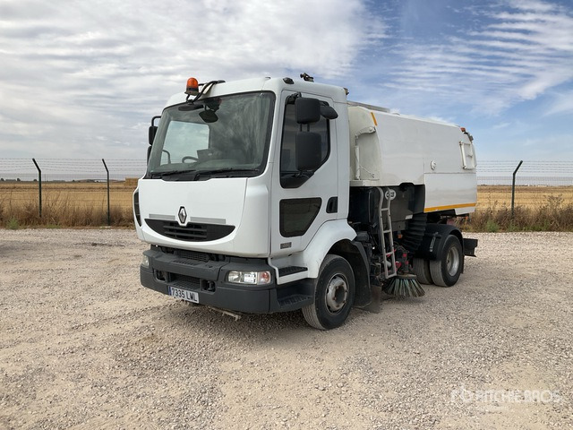 2006 Renault Midlum 220dCi Sweeper Truck - Balayeuse de voirie: photos 1 2006 Renault Midlum 220dCi Sweeper Truck - Balayeuse de voirie: photos 1