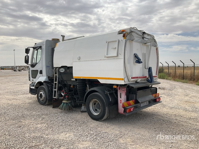2006 Renault Midlum 220dCi Sweeper Truck - Balayeuse de voirie: photos 2 2006 Renault Midlum 220dCi Sweeper Truck - Balayeuse de voirie: photos 2