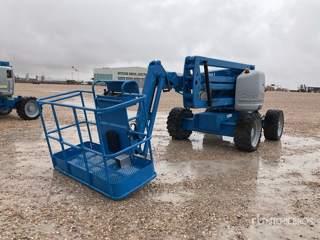 2007 Genie Z45/25 4WD Diesel Articulating Boom Lift - Nacelle articulée: photos 3 2007 Genie Z45/25 4WD Diesel Articulating Boom Lift - Nacelle articulée: photos 3
