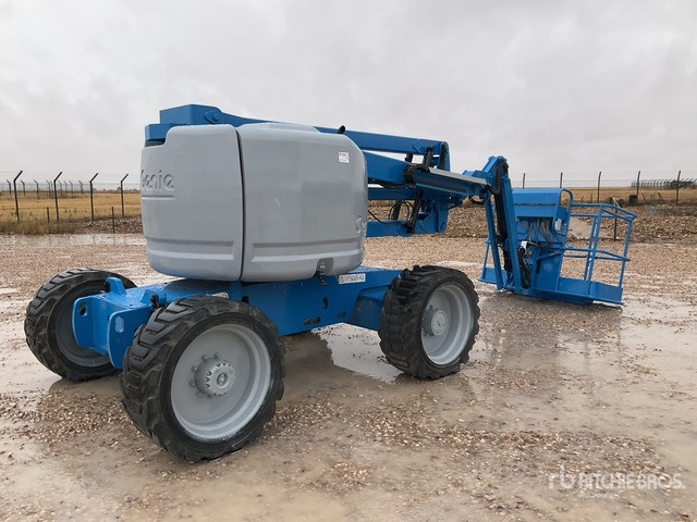 2007 Genie Z45/25 4WD Diesel Articulating Boom Lift - Nacelle articulée: photos 1 2007 Genie Z45/25 4WD Diesel Articulating Boom Lift - Nacelle articulée: photos 1