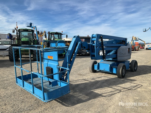 2007 Genie Z45/25JDC 2WD Electric Articulating Boom Lift - Nacelle articulée: photos 3 2007 Genie Z45/25JDC 2WD Electric Articulating Boom Lift - Nacelle articulée: photos 3