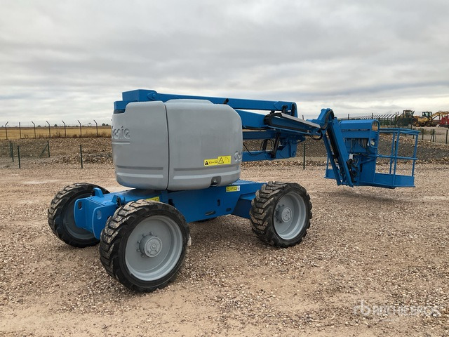 2013 Genie Z45/25J 4WD Diesel Articulating Boom Lift - Nacelle articulée: photos 4 2013 Genie Z45/25J 4WD Diesel Articulating Boom Lift - Nacelle articulée: photos 4