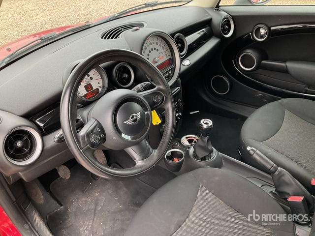 2013 Mini One Automobile - Voiture: photos 5 2013 Mini One Automobile - Voiture: photos 5