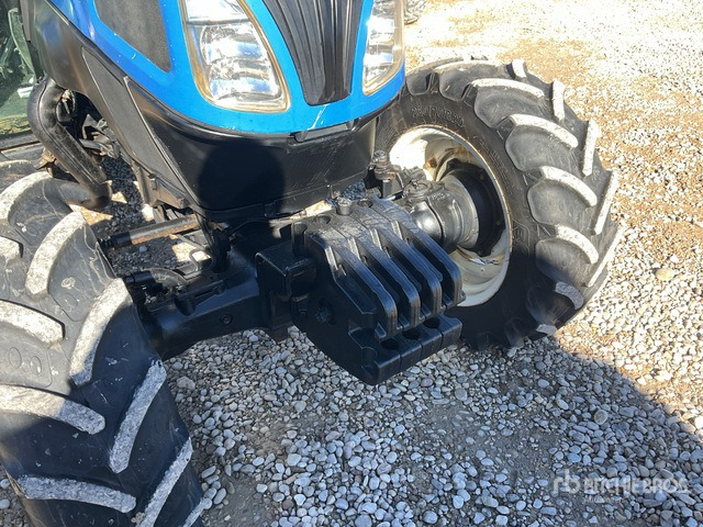 2017 New Holland T4.95F 4WD Tractor - Tracteur agricole: photos 4 2017 New Holland T4.95F 4WD Tractor - Tracteur agricole: photos 4