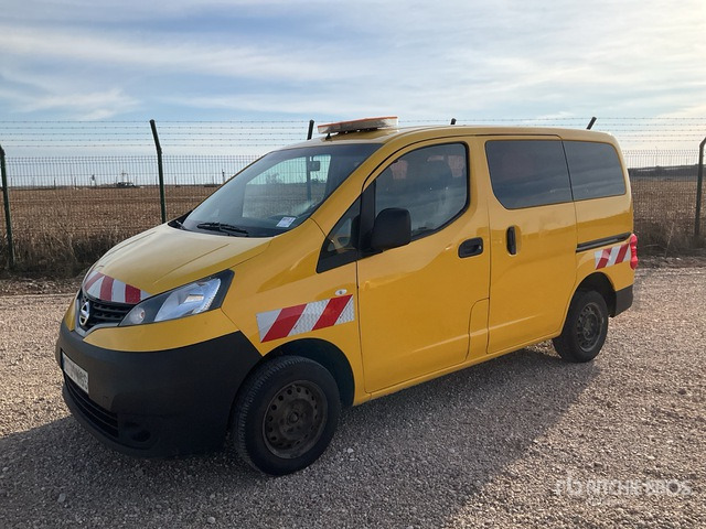2017 Nissan NV200 City Verso 5 Passenger Van - Minibus, Transport de personnes: photos 1 2017 Nissan NV200 City Verso 5 Passenger Van - Minibus, Transport de personnes: photos 1