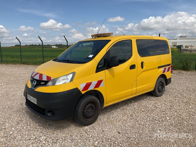 2017 Nissan NV200 City Verso 5 Passenger Van - Minibus, Transport de personnes: photos 1 2017 Nissan NV200 City Verso 5 Passenger Van - Minibus, Transport de personnes: photos 1