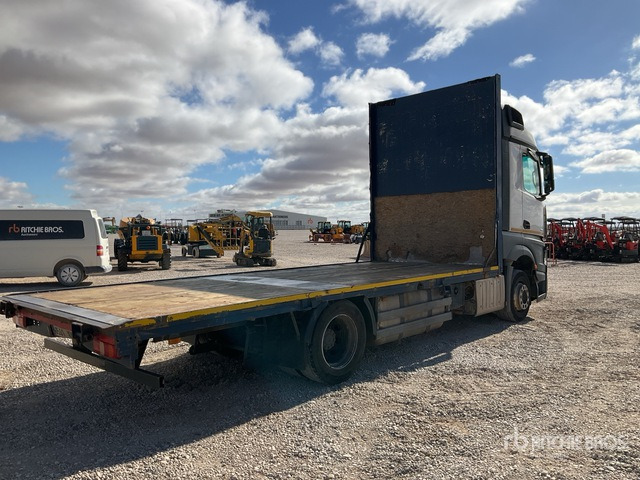 2018 Mercedes-Benz Actros 1846L 4x2 Flatbed Truck - Camion plateau: photos 4 2018 Mercedes-Benz Actros 1846L 4x2 Flatbed Truck - Camion plateau: photos 4