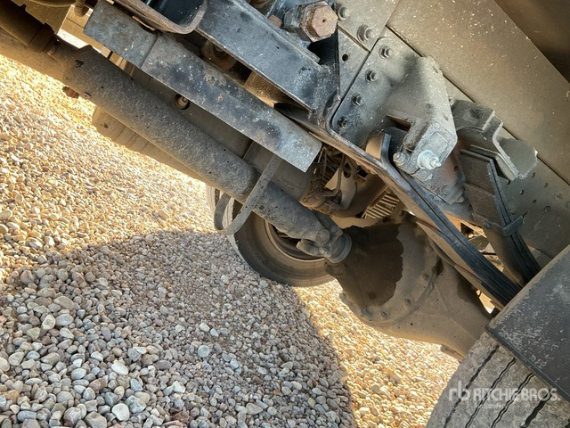 2018 Mitsubishi Fuso Canter 7C15 Hybrid 4x2 Van Truck - Camion fourgon: photos 5 2018 Mitsubishi Fuso Canter 7C15 Hybrid 4x2 Van Truck - Camion fourgon: photos 5