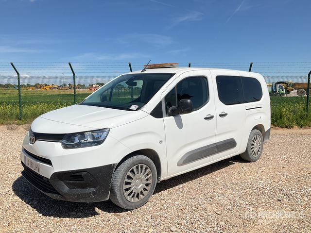 2020 Toyota Proace City Verso Passenger Van - Minibus, Transport de personnes: photos 2 2020 Toyota Proace City Verso Passenger Van - Minibus, Transport de personnes: photos 2