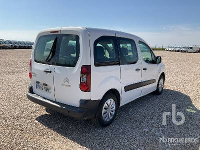 CITROËN BERLINGO - Voiture: photos 3 CITROËN BERLINGO - Voiture: photos 3