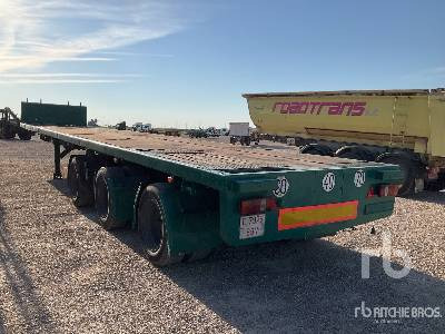 GOLDHOFER SPZDL33680AA 48000 kg 14 m Tri/A 14 m - 29 m ... - Semi-remorque plateau: photos 2 GOLDHOFER SPZDL33680AA 48000 kg 14 m Tri/A 14 m - 29 m ... - Semi-remorque plateau: photos 2