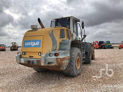 LIEBHERR L556 - Chargeuse sur pneus: photos 3 LIEBHERR L556 - Chargeuse sur pneus: photos 3