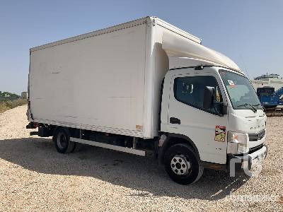 MITSUFISHI FUSO CANTER 7C1 4x2 - Camion fourgon: photos 4 MITSUFISHI FUSO CANTER 7C1 4x2 - Camion fourgon: photos 4