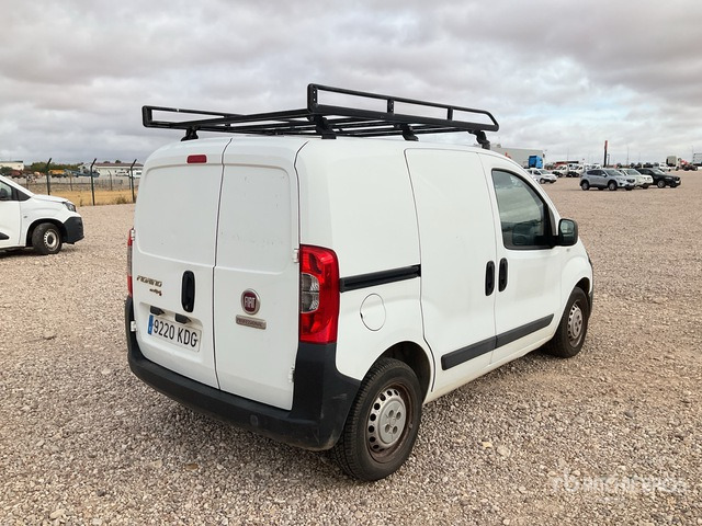 2017 Fiat Fiorino Cargo Van - Véhicule utilitaire: photos 3 2017 Fiat Fiorino Cargo Van - Véhicule utilitaire: photos 3