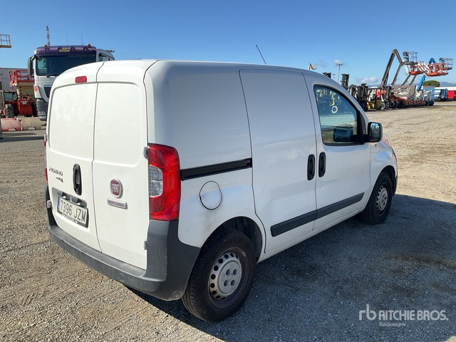 2017 Fiat Fiorino Multijet Van Truck - Véhicule utilitaire: photos 3 2017 Fiat Fiorino Multijet Van Truck - Véhicule utilitaire: photos 3