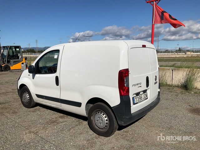 2017 Fiat Fiorino Multijet Van Truck - Véhicule utilitaire: photos 2 2017 Fiat Fiorino Multijet Van Truck - Véhicule utilitaire: photos 2
