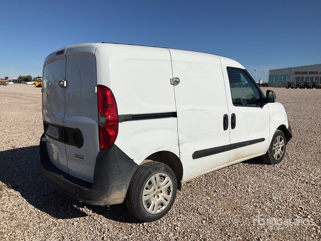 2020 Fiat Doblo Cargo Van - Véhicule utilitaire: photos 3 2020 Fiat Doblo Cargo Van - Véhicule utilitaire: photos 3