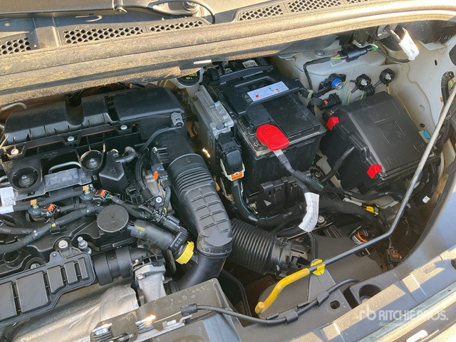 2020 Peugeot Partner Cargo Van - Véhicule utilitaire: photos 5 2020 Peugeot Partner Cargo Van - Véhicule utilitaire: photos 5