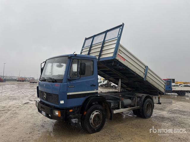 1995 Mercedes-Benz 15.17 4x2 S/A Dump Truck - Camion benne: photos 1 1995 Mercedes-Benz 15.17 4x2 S/A Dump Truck - Camion benne: photos 1